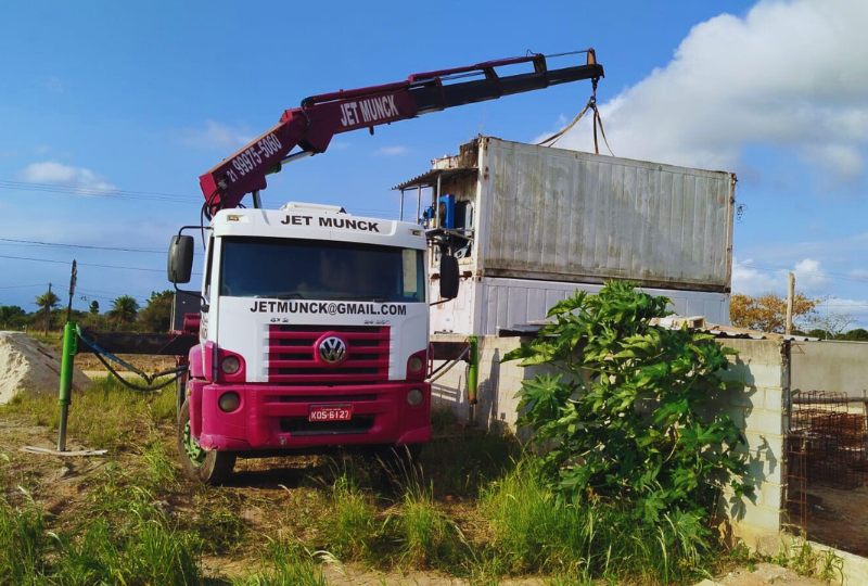 Caminhão munck para aluguel