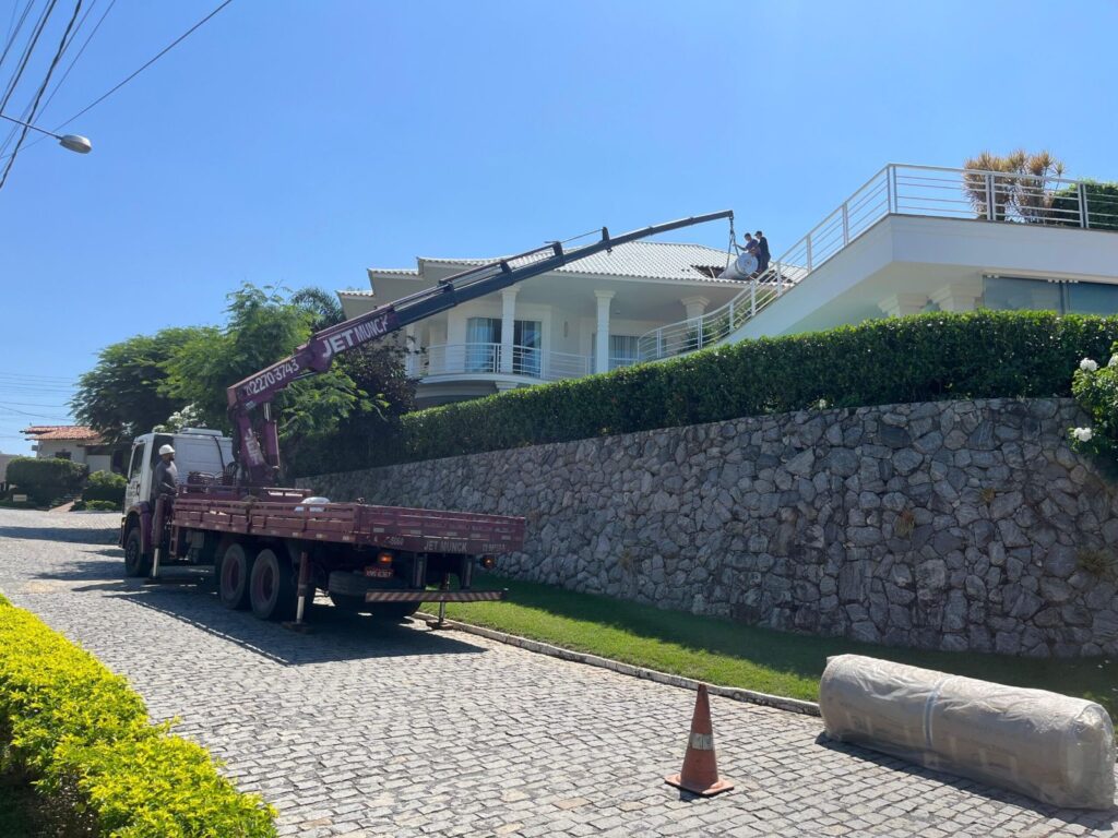 Içamento para telhado – Guindaste Lagos